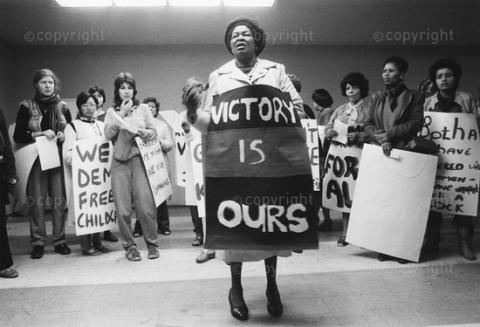 Albertina Sisulu briefing women before Women's Day picket